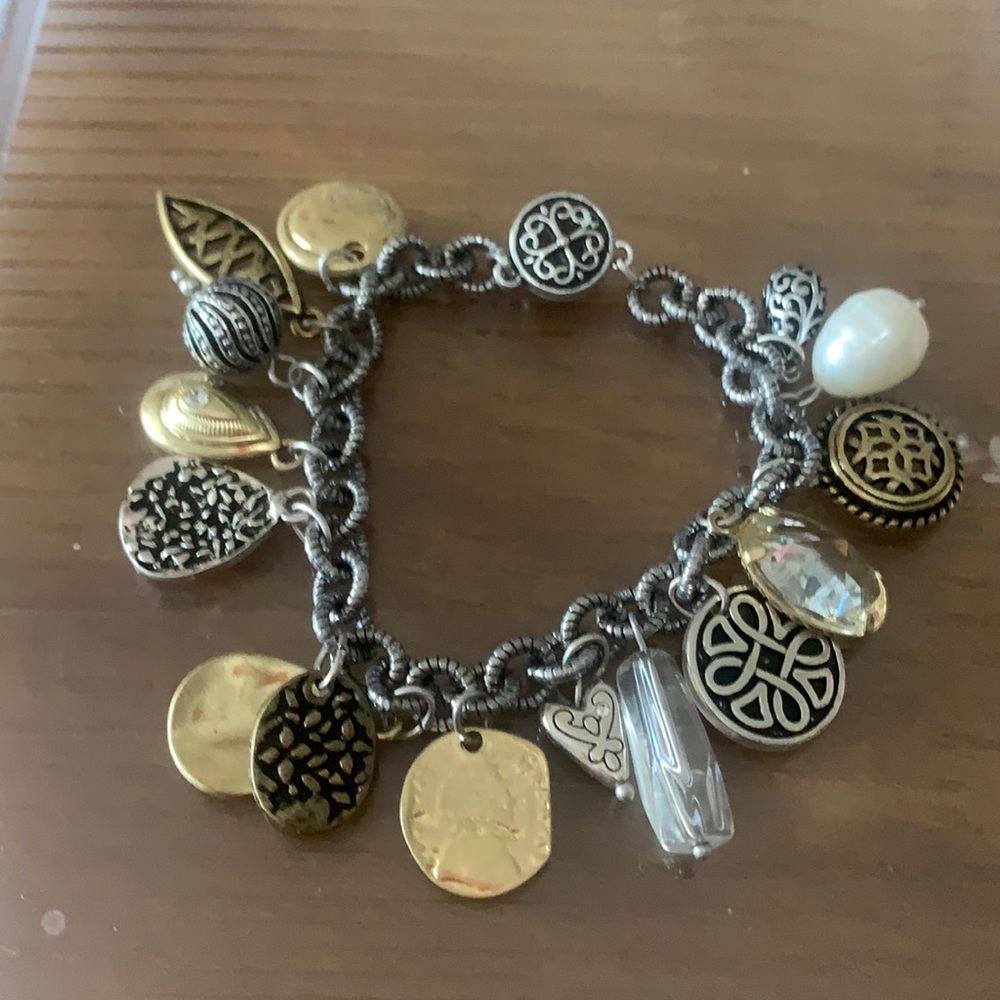 Cute costume jewelry charm bracelet